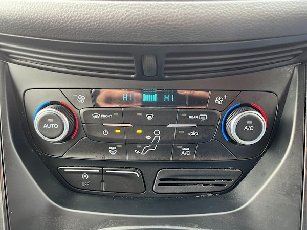 Used Ford Kuga 2017 for sale - 76000897: Photo 31