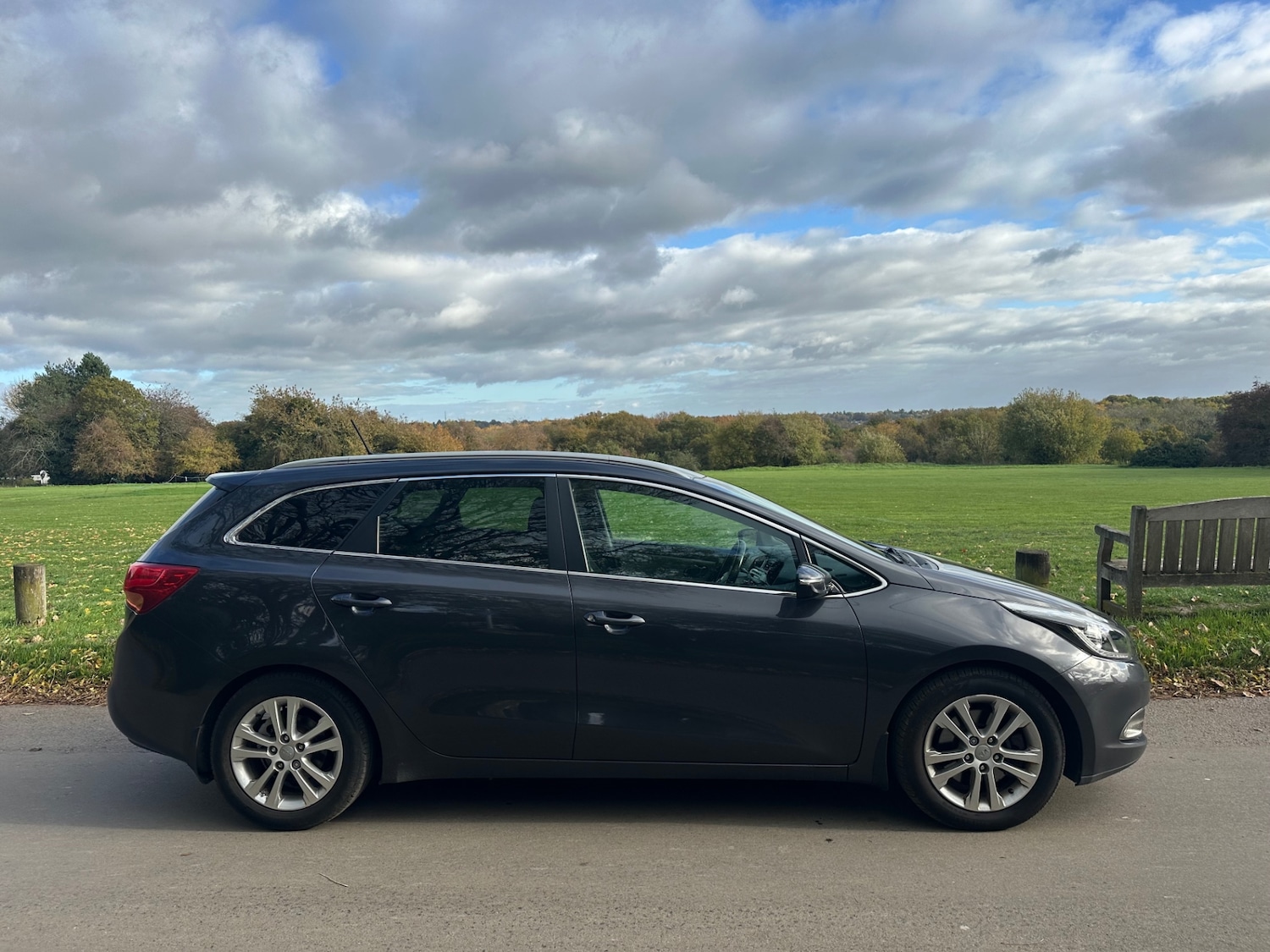 Used Kia Ceed 2012 for sale - 76536944: Photo 8