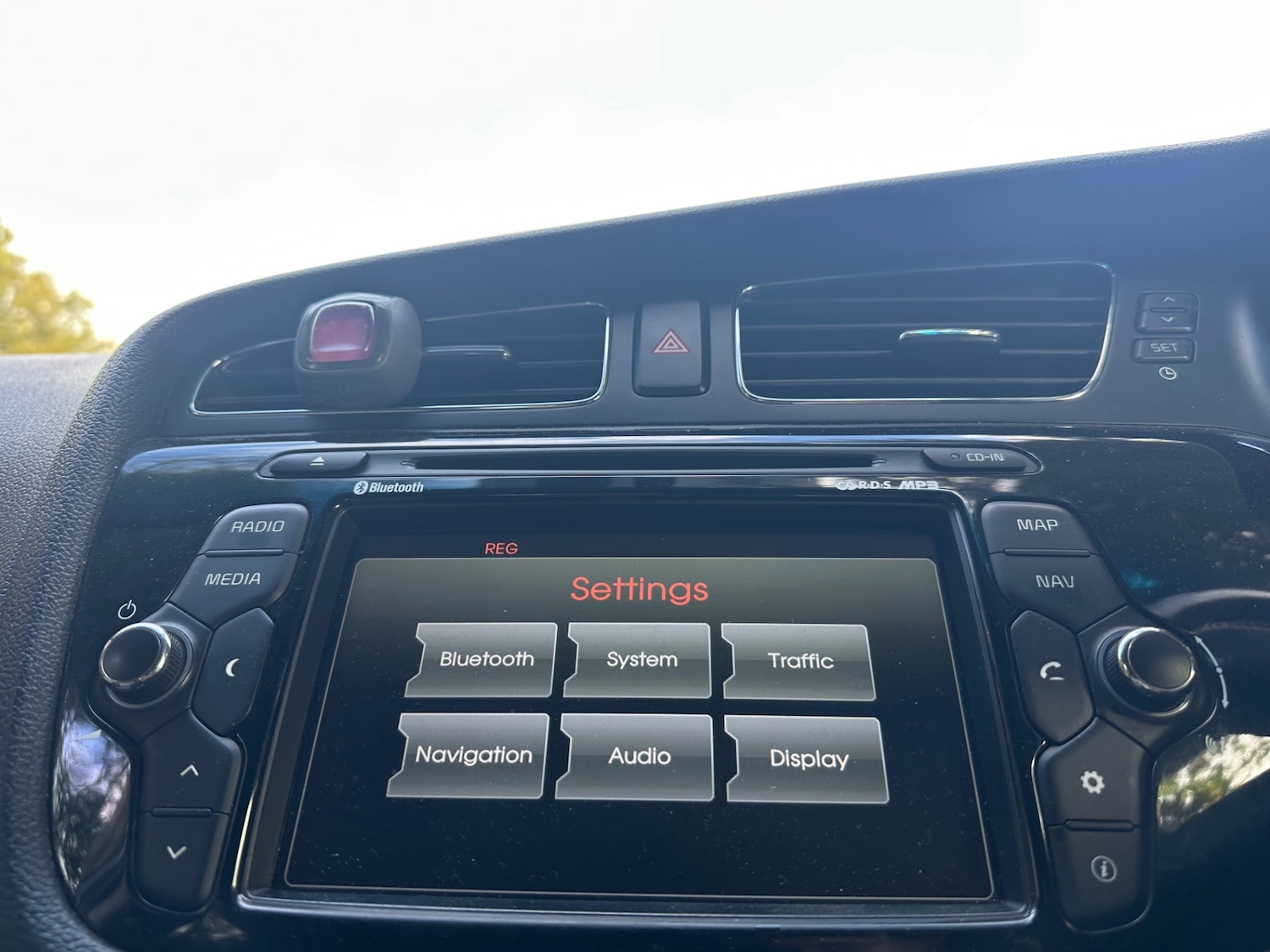 Used Kia Ceed 2012 for sale - 76536944: Photo 9