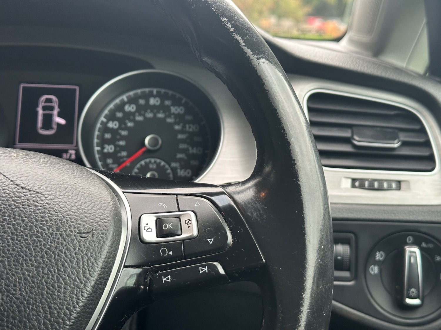 Used Volkswagen Golf 2015 for sale - 76539229: Photo 22