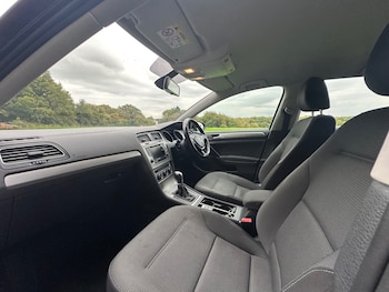 Used Volkswagen Golf 2015 for sale - 76539229: Photo