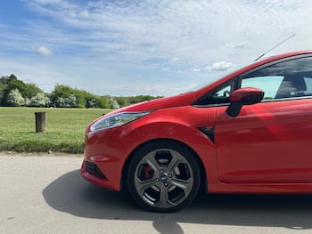 Used Ford Fiesta 2015 for sale - 79711025: Photo