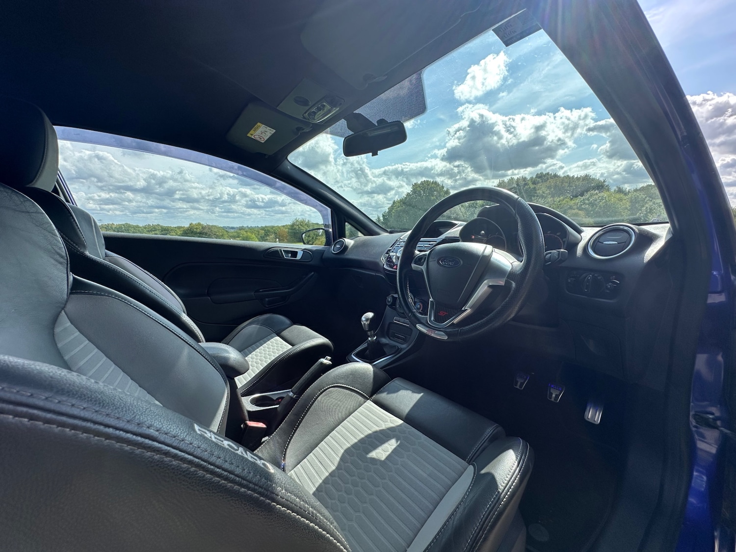 Used Ford Fiesta 2015 for sale - 76539408: Photo 3