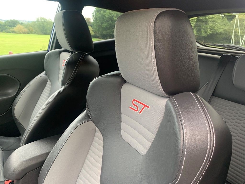 Used Ford Fiesta 2016 for sale - 76537014: Photo 15