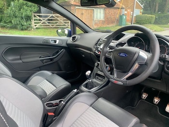 Used Ford Fiesta 2016 for sale - 76537014: Photo