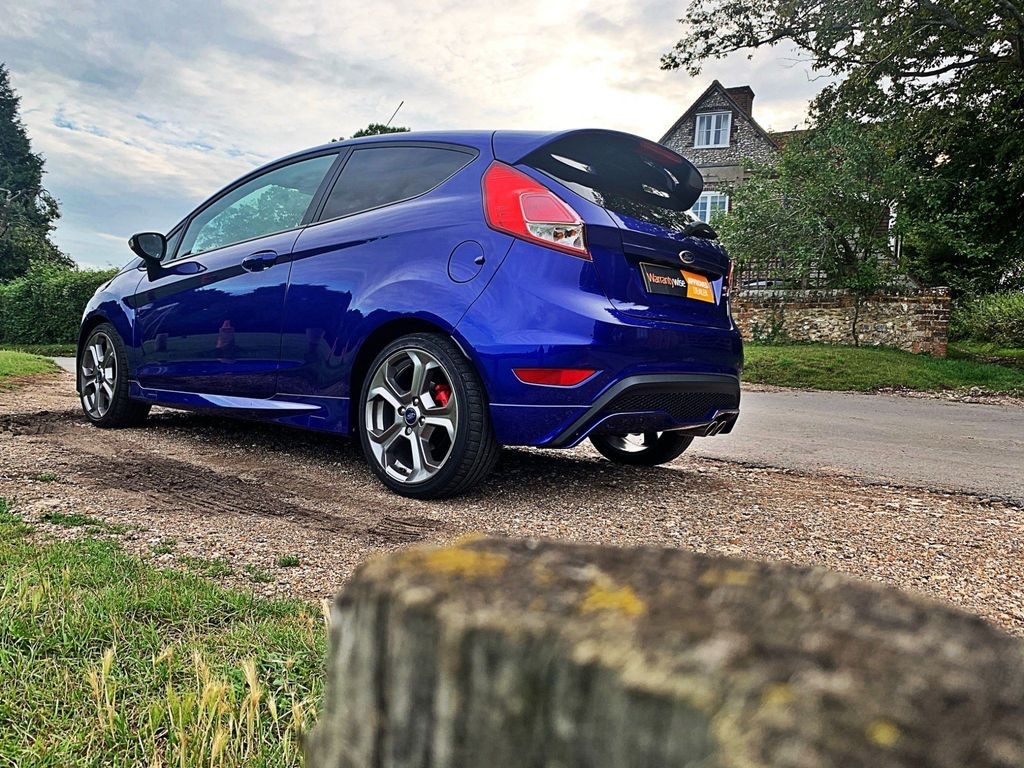 Used Ford Fiesta 2016 for sale - 76537014: Photo 8