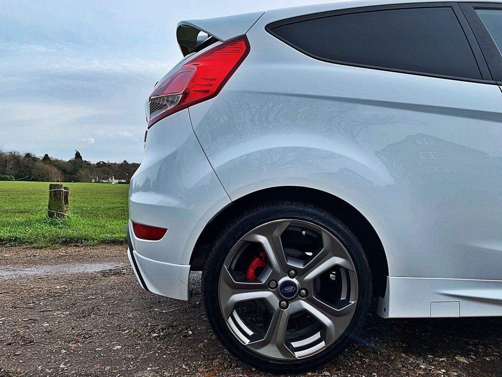Used Ford Fiesta 2017 for sale - 77370192: Photo 12
