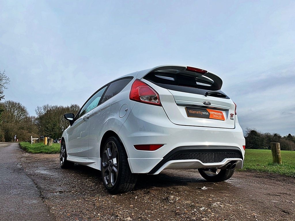 Used Ford Fiesta 2017 for sale - 77370192: Photo 5