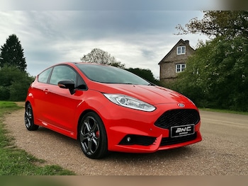 Used Ford Fiesta 2014 for sale - 76537598: Photo