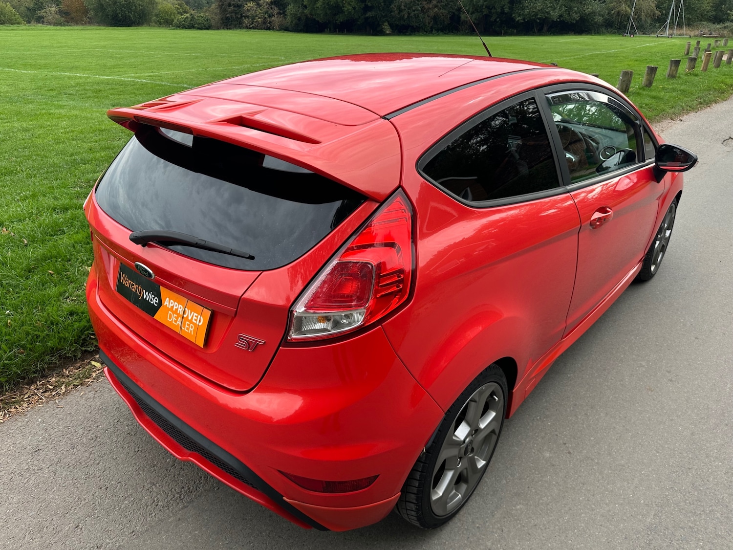 Used Ford Fiesta 2014 for sale - 76537598: Photo 22