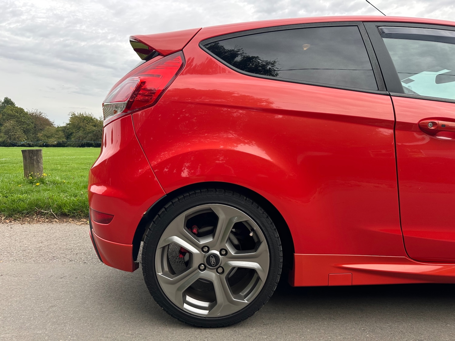 Used Ford Fiesta 2014 for sale - 76537598: Photo 30