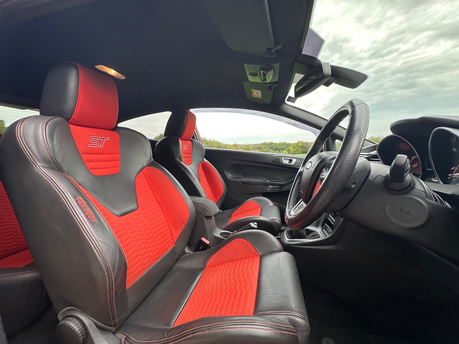 Used Ford Fiesta 2014 for sale - 76537598: Photo 33