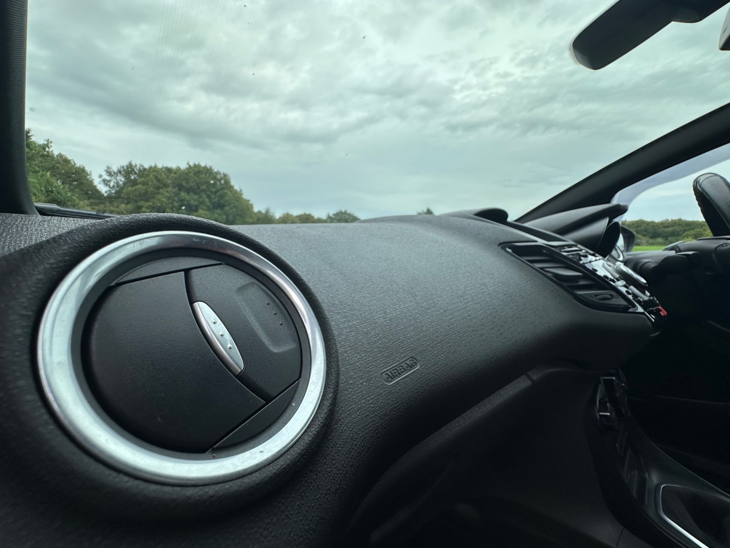 Used Ford Fiesta 2014 for sale - 76537598: Photo 46