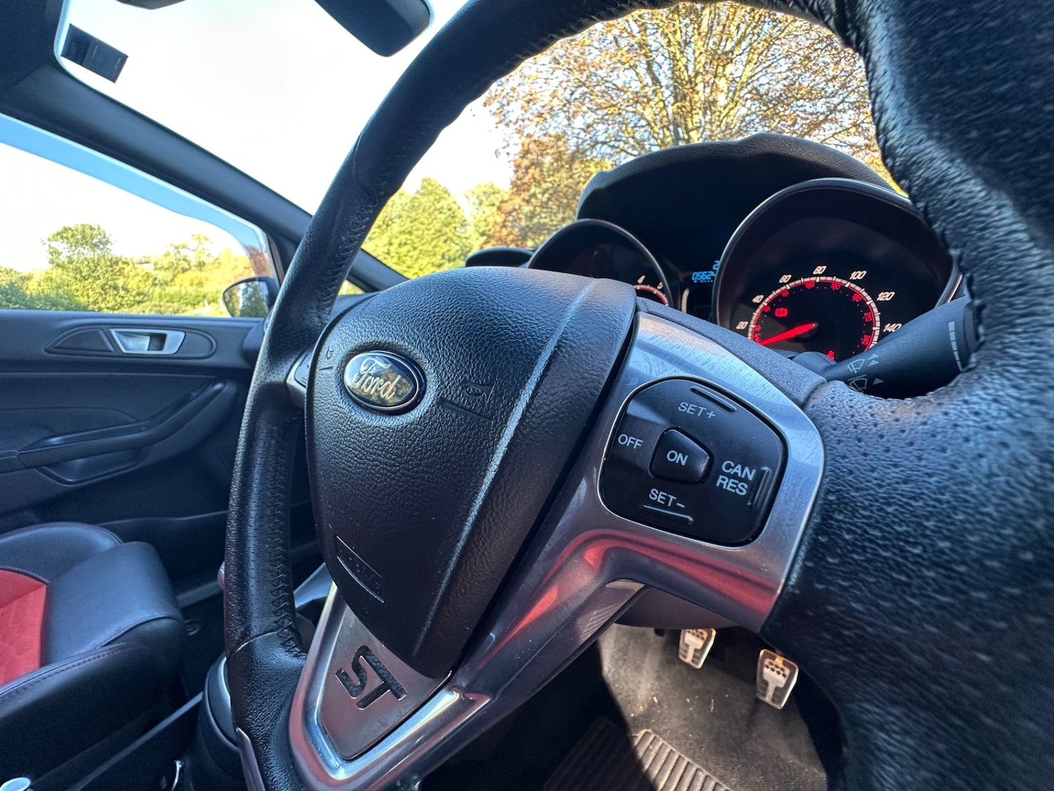 Used Ford Fiesta 2014 for sale - 76537598: Photo 54