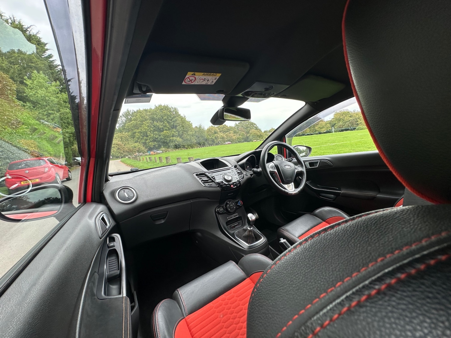 Used Ford Fiesta 2014 for sale - 76537598: Photo 6