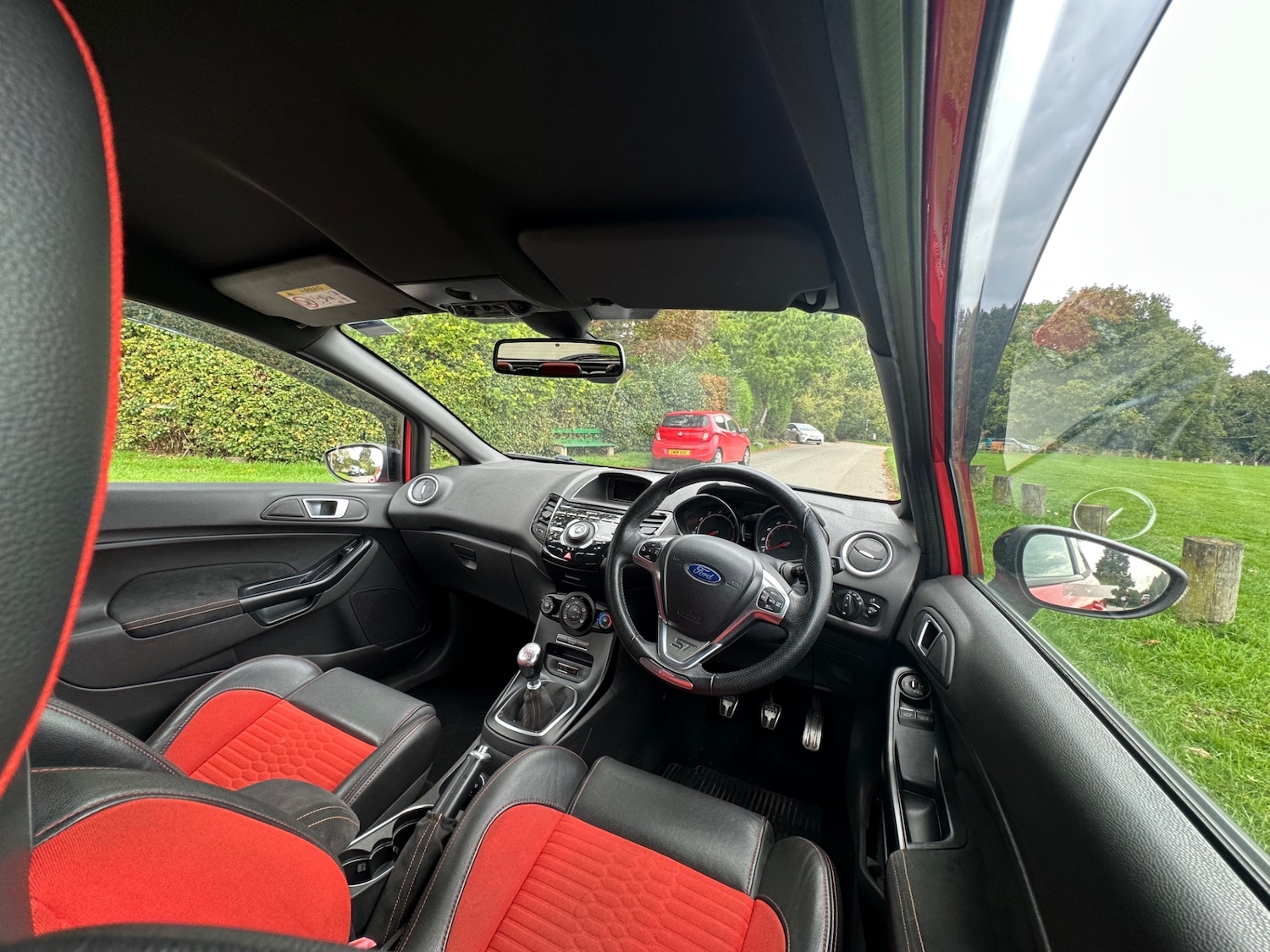 Used Ford Fiesta 2014 for sale - 76537598: Photo 7