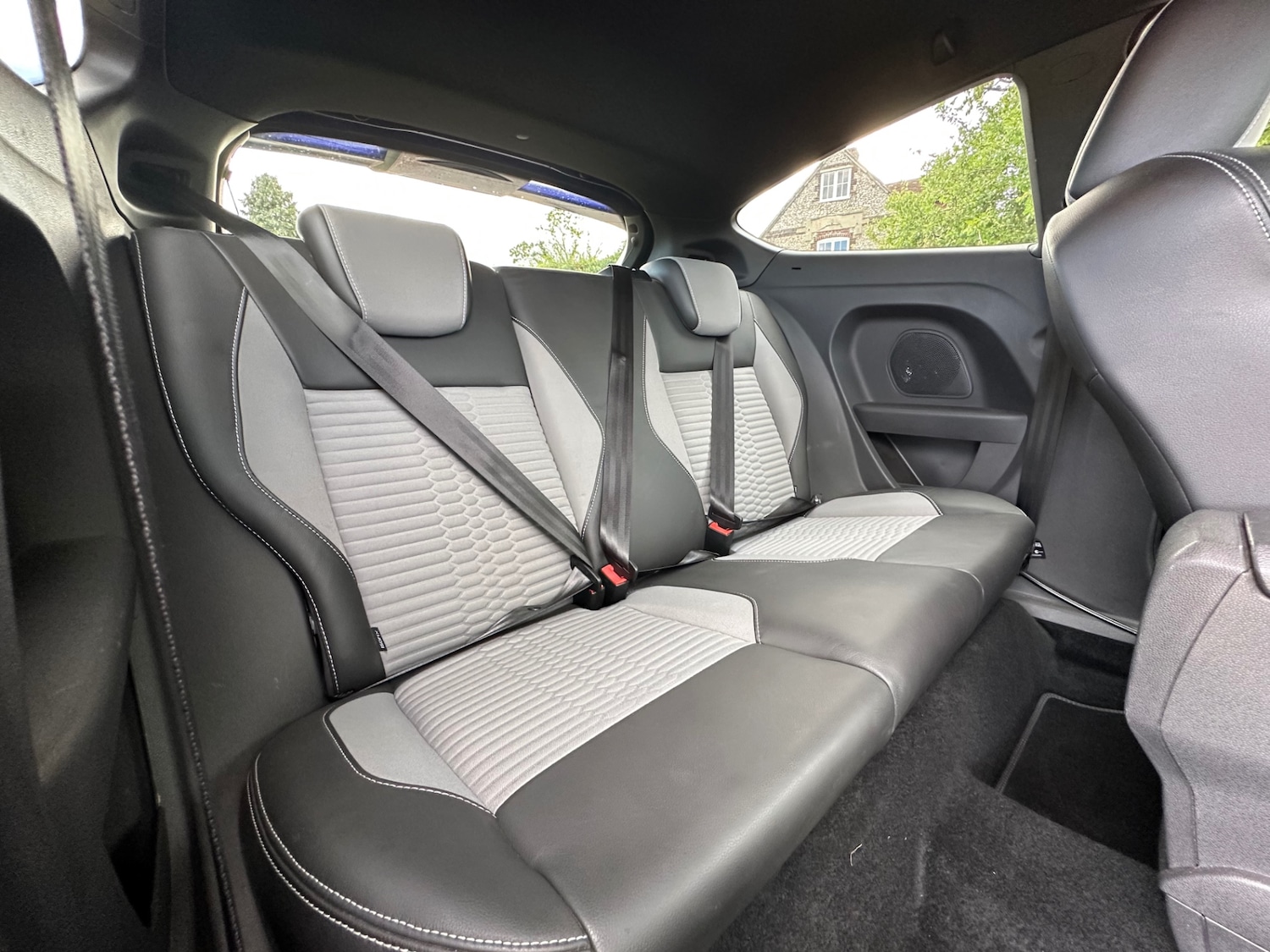 Used Ford Fiesta 2016 for sale - 78098363: Photo 4