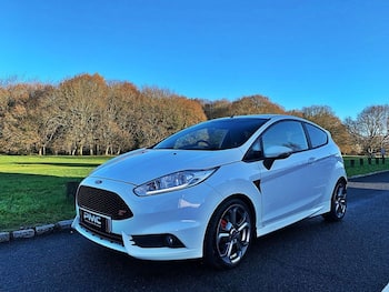 Used Ford Fiesta 2016 for sale - 79711094: Photo