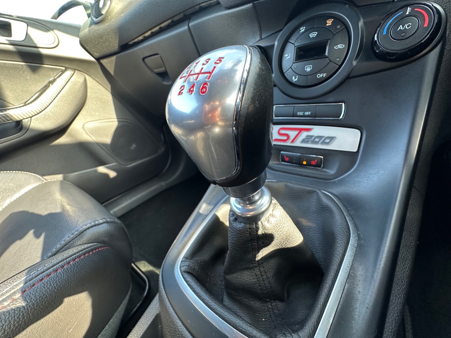 Used Ford Fiesta 2017 for sale - 77032635: Photo 21