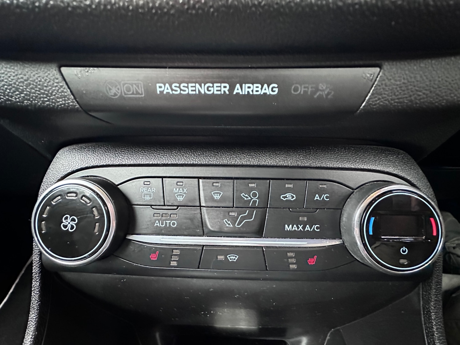 Used Ford Fiesta 2019 for sale - 77998805: Photo 27