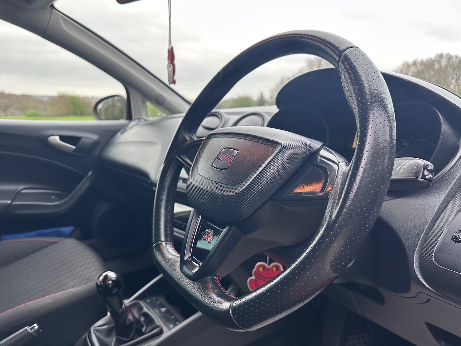 Used SEAT Ibiza for sale - 78136460: Photo 2