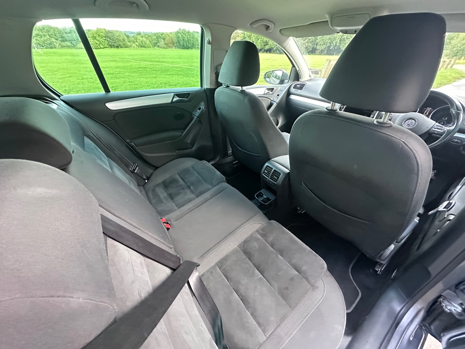 Used Volkswagen Golf 2010 for sale - 76539231: Photo 11