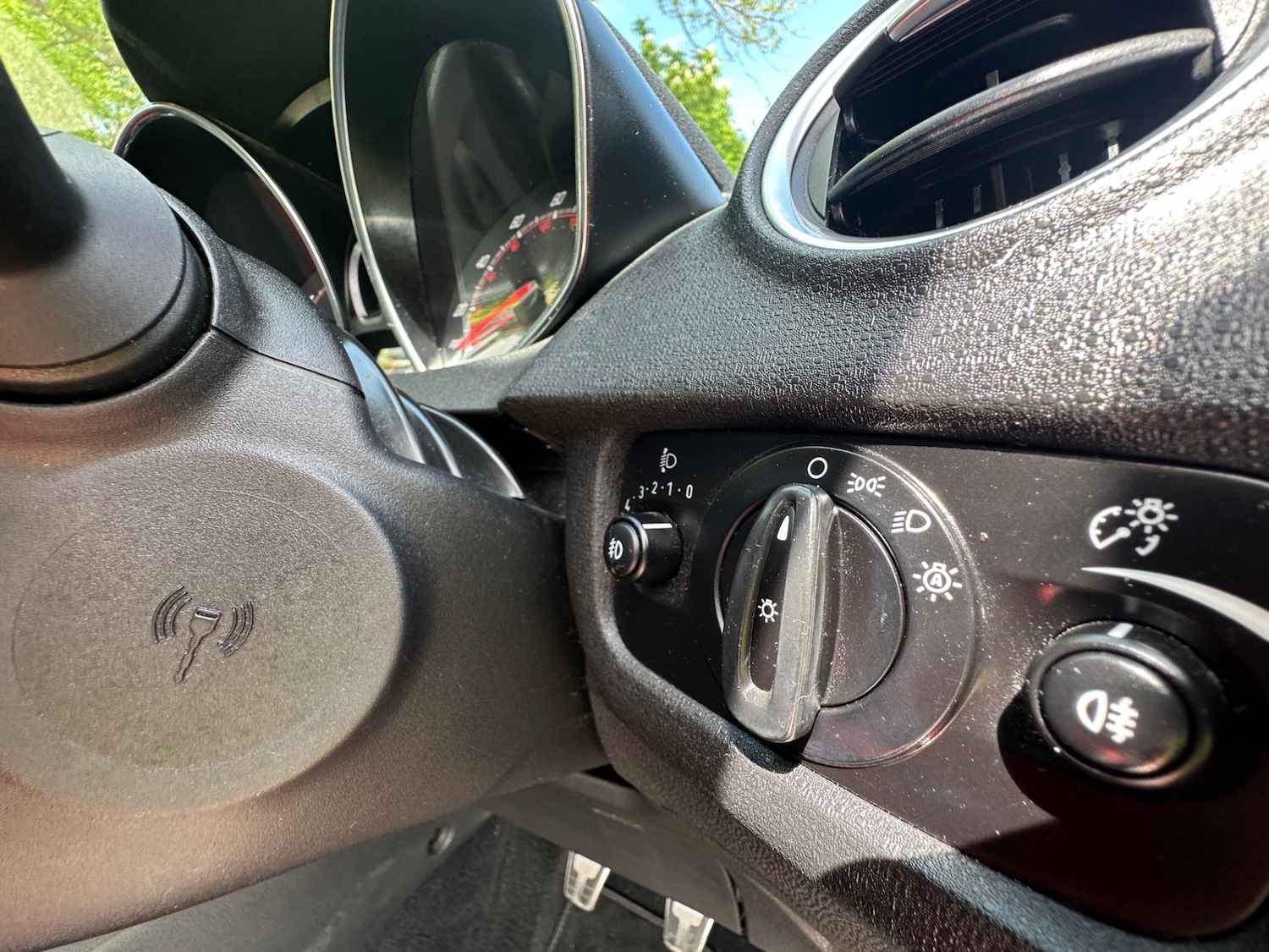 Used Ford Fiesta 2015 for sale - 76539232: Photo 11