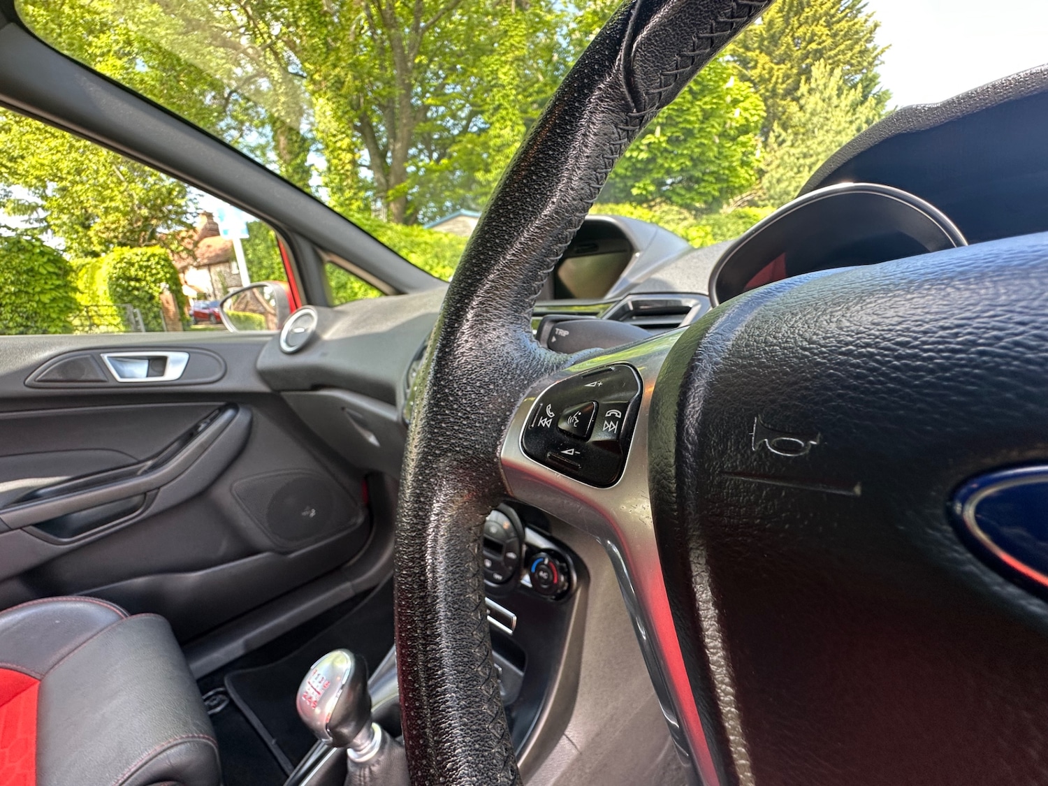 Used Ford Fiesta 2015 for sale - 76539232: Photo 9