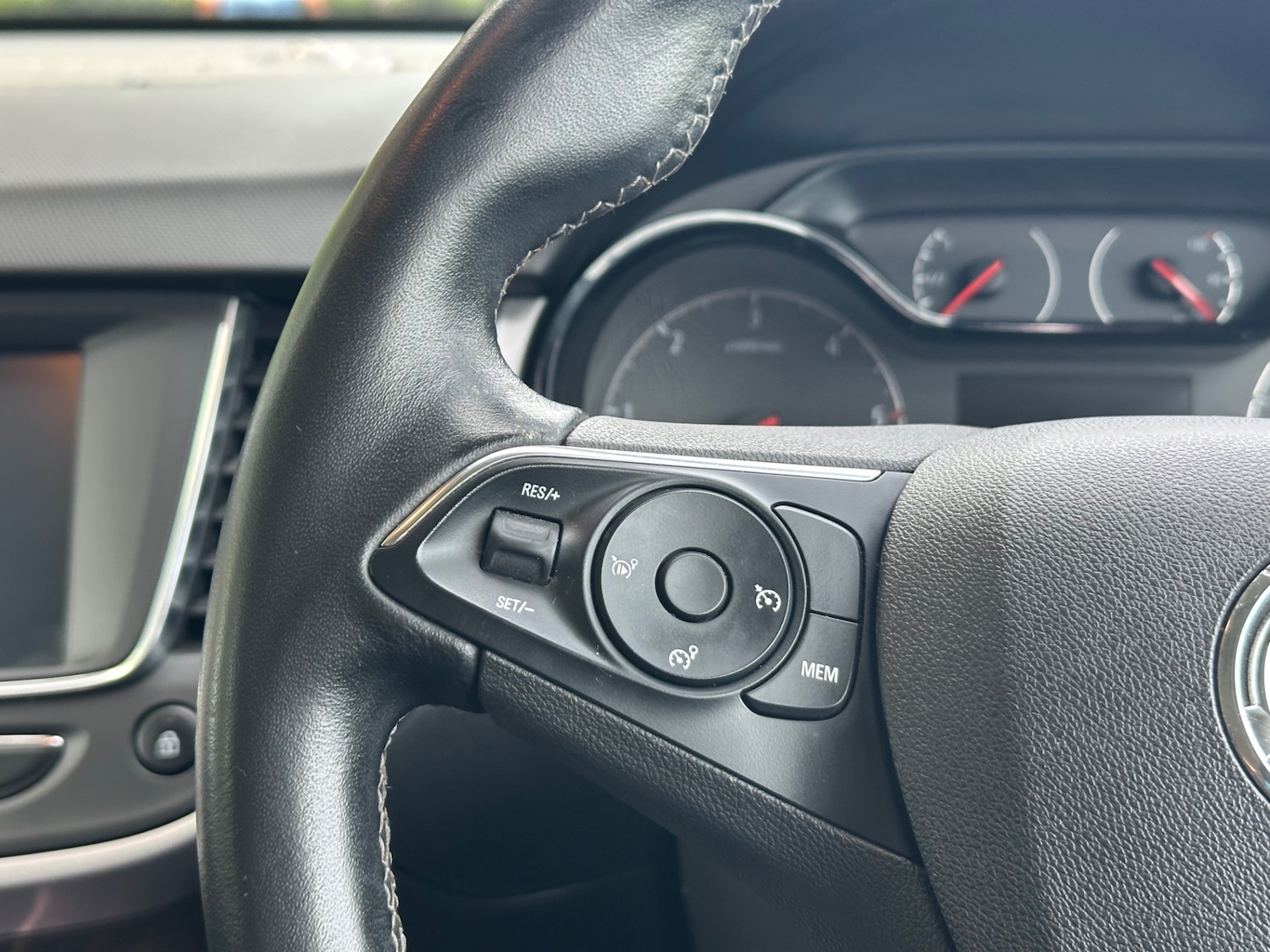 Used Vauxhall Crossland X 2018 for sale - 76808391: Photo 25