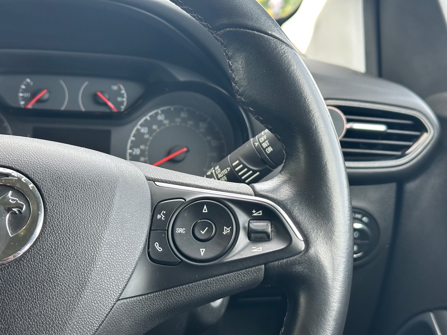 Used Vauxhall Crossland X 2018 for sale - 76808391: Photo 26