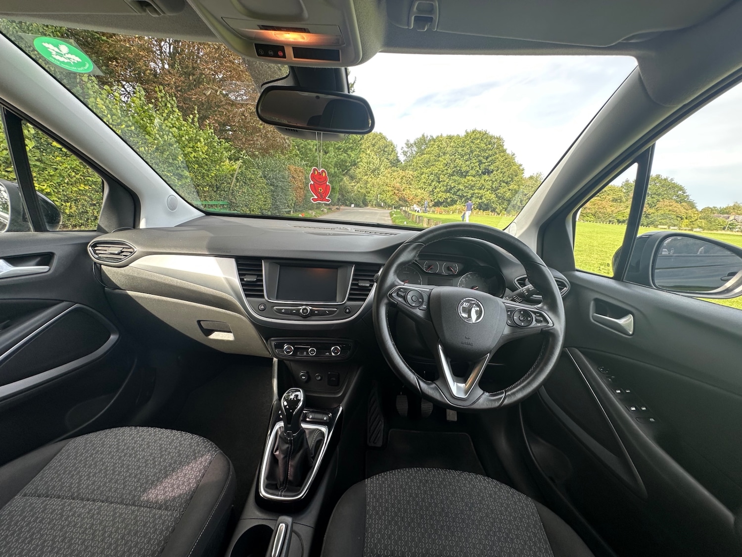 Used Vauxhall Crossland X 2018 for sale - 76808391: Photo 3