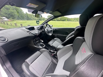 Used Ford Fiesta 2016 for sale - 79444761: Photo