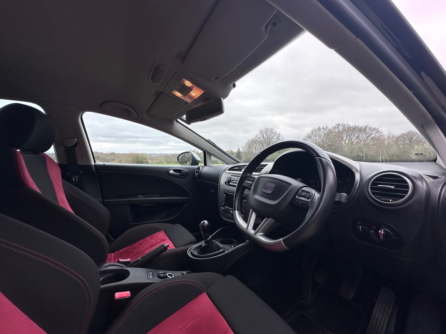 Used SEAT Leon 2012 for sale - 77998708: Photo 2