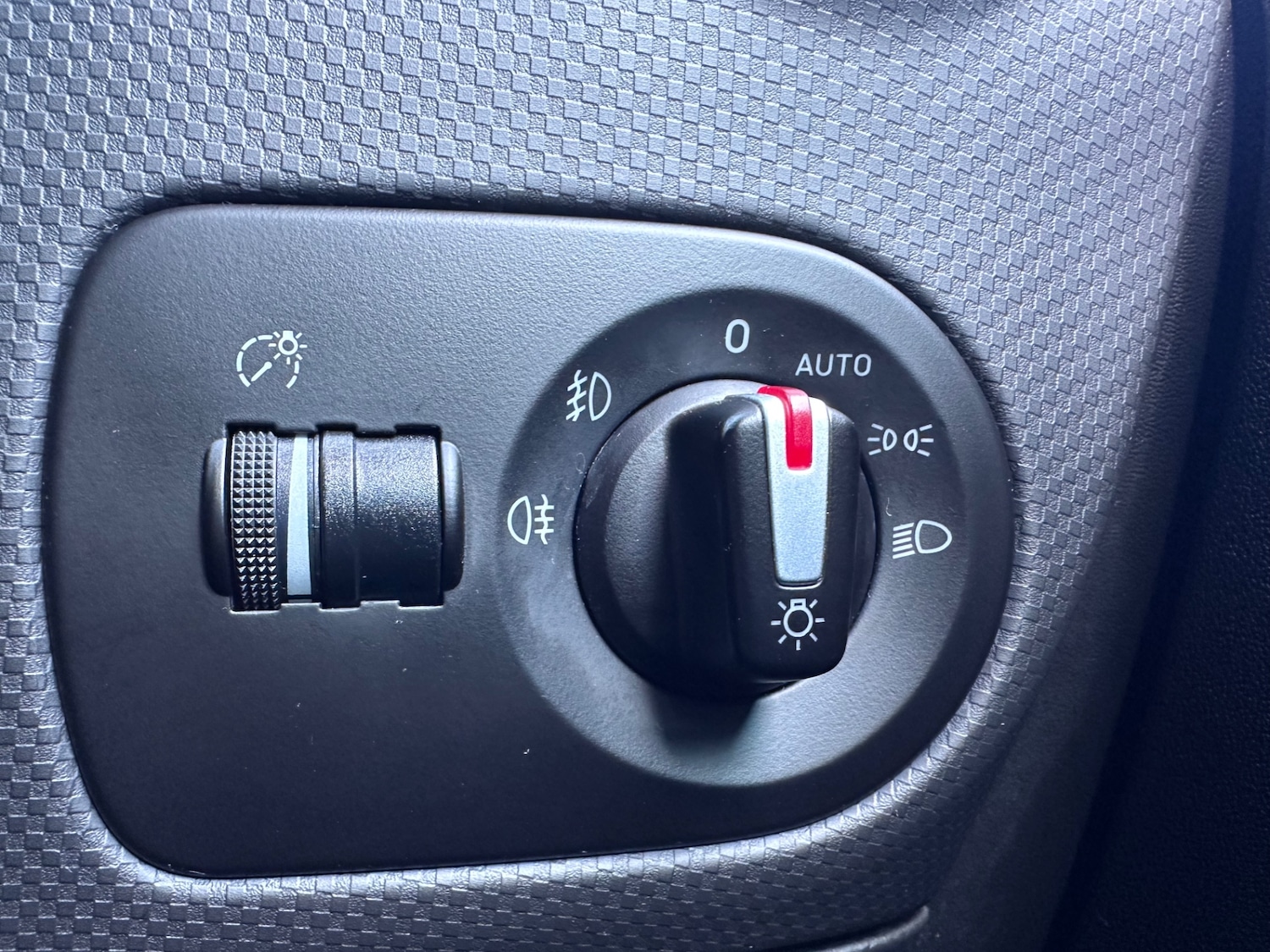 Used SEAT Leon 2012 for sale - 77998708: Photo 21