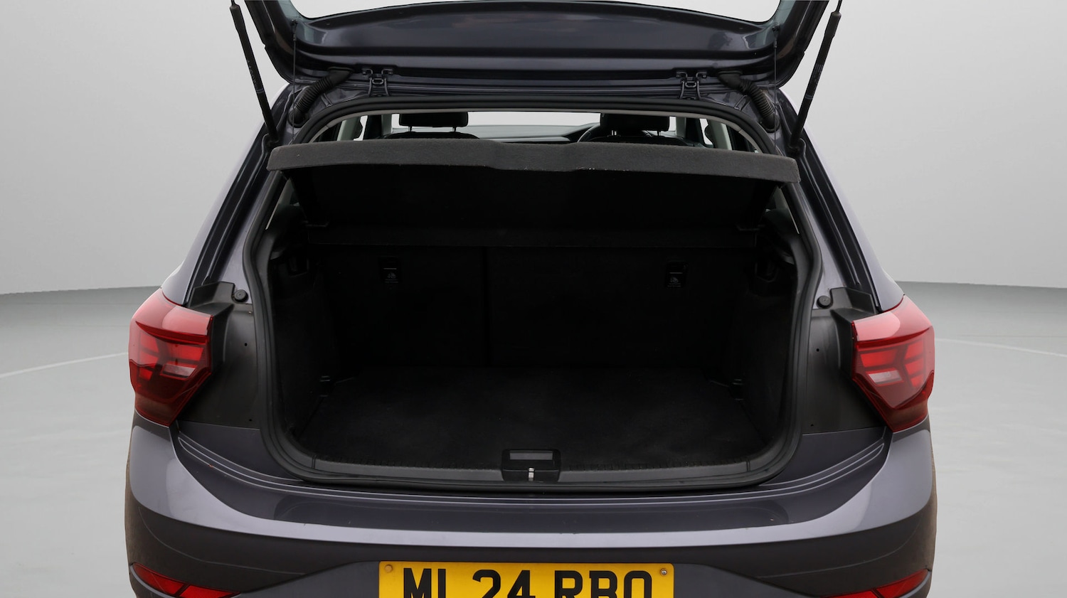 Used Volkswagen Polo 2024 for sale - 77529337: Photo 17