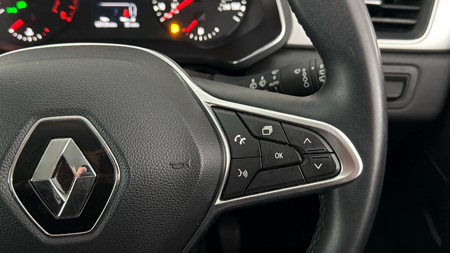 Used Renault Captur 2020 for sale - 77889302: Photo 16