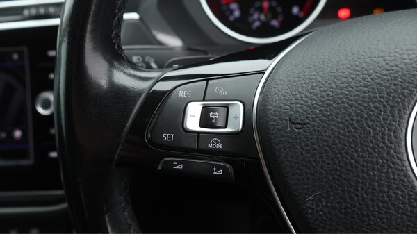 Used Volkswagen Tiguan 2018 for sale - 76108732: Photo 27