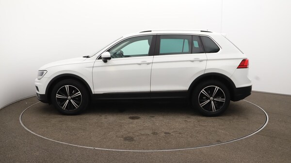 Used Volkswagen Tiguan 2018 for sale - 76108732: Photo 63