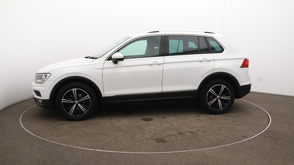 Used Volkswagen Tiguan 2018 for sale - 76108732: Photo 64