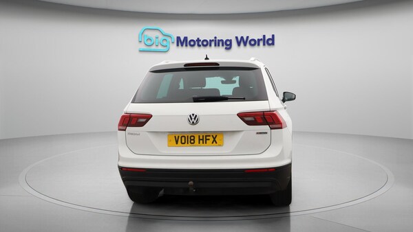 Used Volkswagen Tiguan 2018 for sale - 76108732: Photo 6