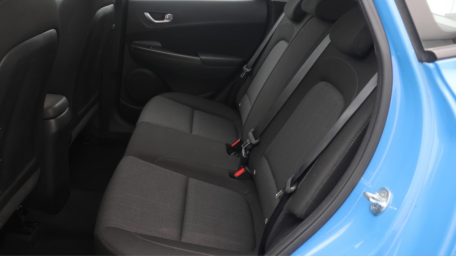 Used Hyundai KONA 2022 for sale - 76572637: Photo 17