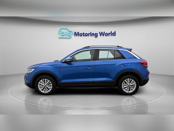 Used Volkswagen T-Roc 2023 for sale - 79238661: Photo