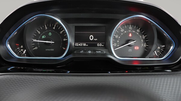 Used Peugeot 2008 2019 for sale - 76013503: Photo 10