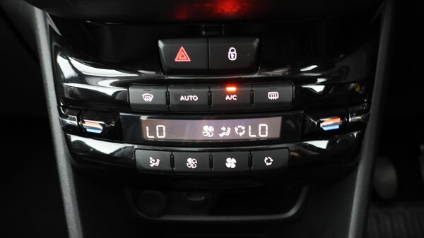 Used Peugeot 2008 2019 for sale - 76013503: Photo 12