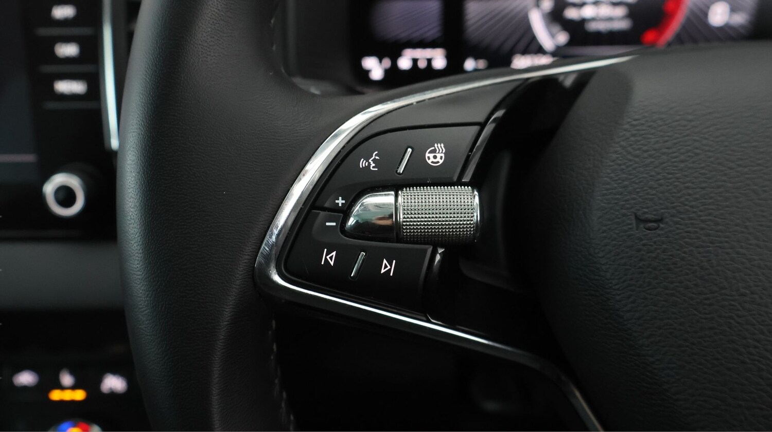 Used Skoda Karoq 2023 for sale - 77789185: Photo 19