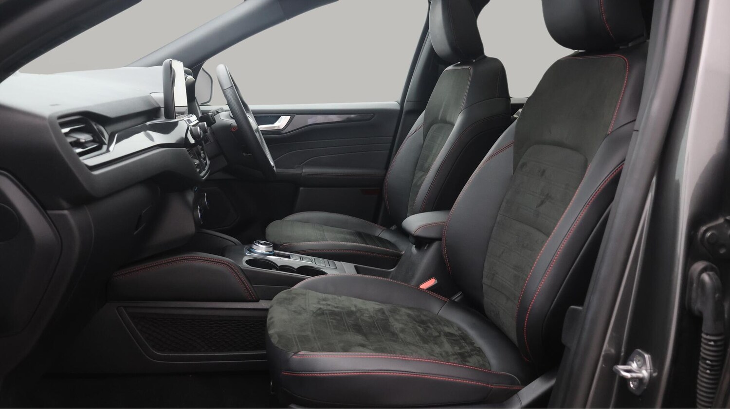 Used Ford Kuga 2023 for sale - 76295451: Photo 14