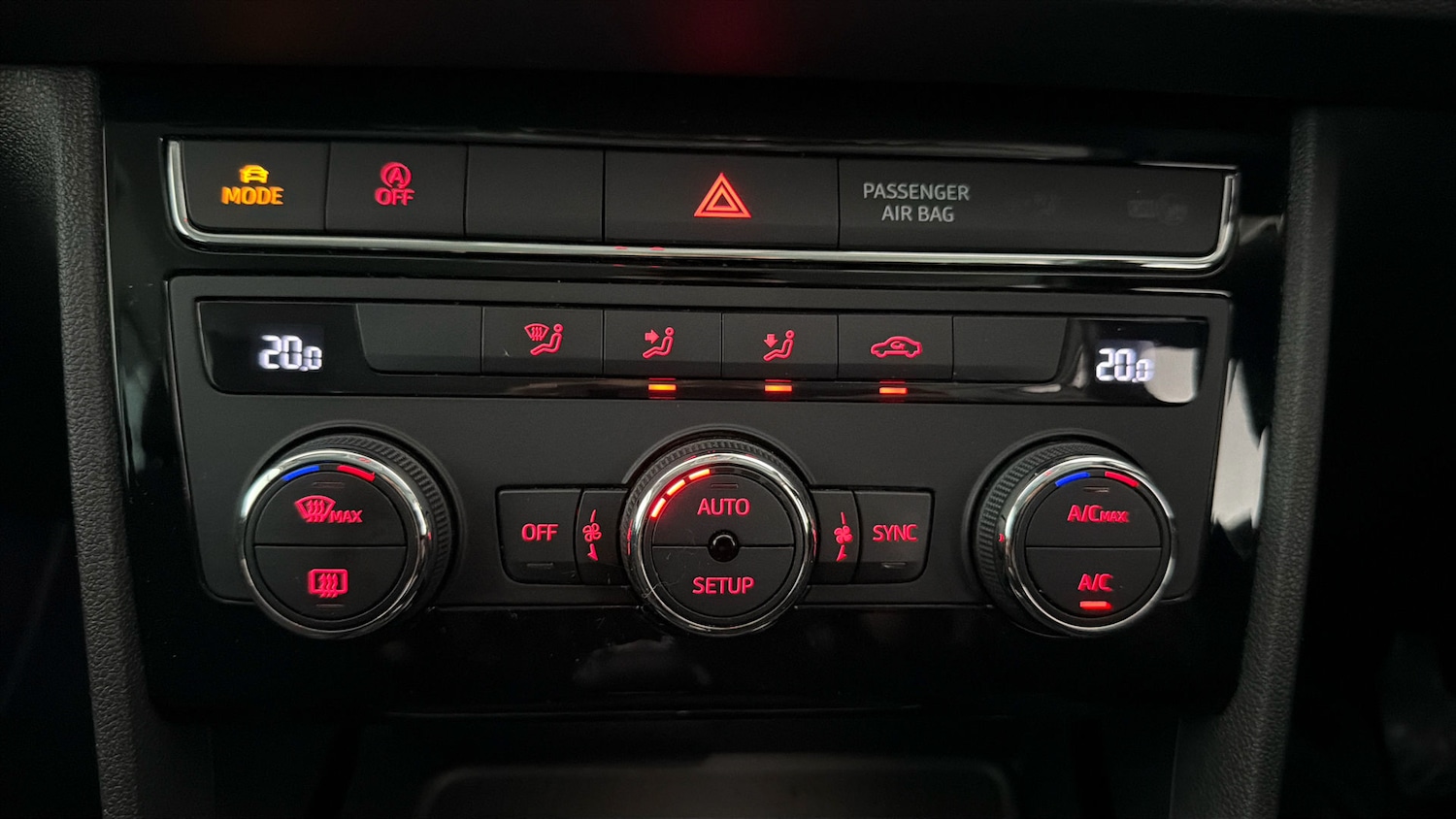 Used SEAT Leon 2018 for sale - 78012428: Photo 11