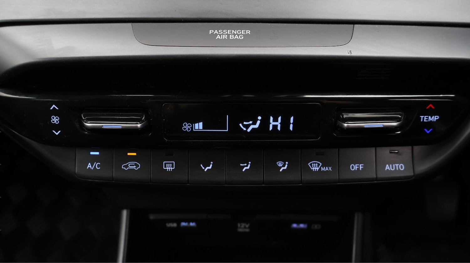 Used Hyundai i20 2022 for sale - 76728521: Photo 12