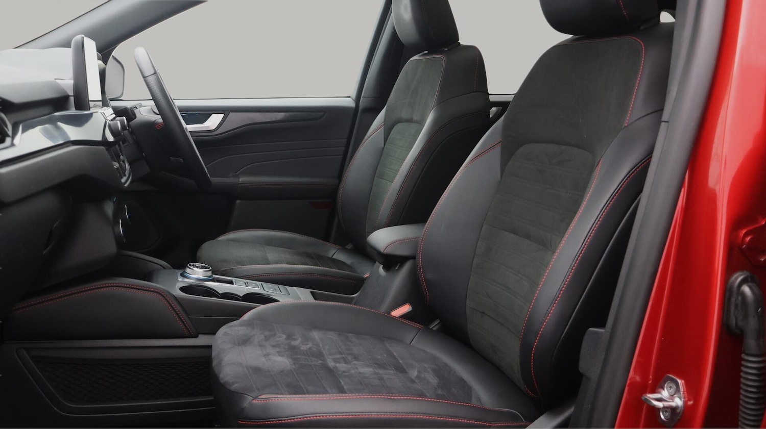 Used Ford Kuga 2023 for sale - 76572456: Photo 14