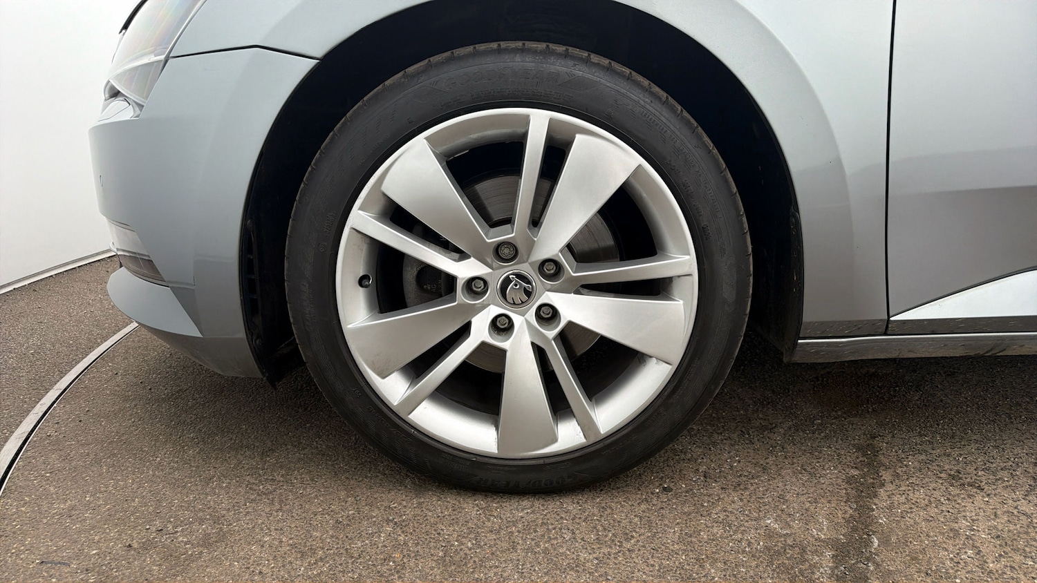 Used Skoda Superb 2019 for sale - 78014993: Photo 17